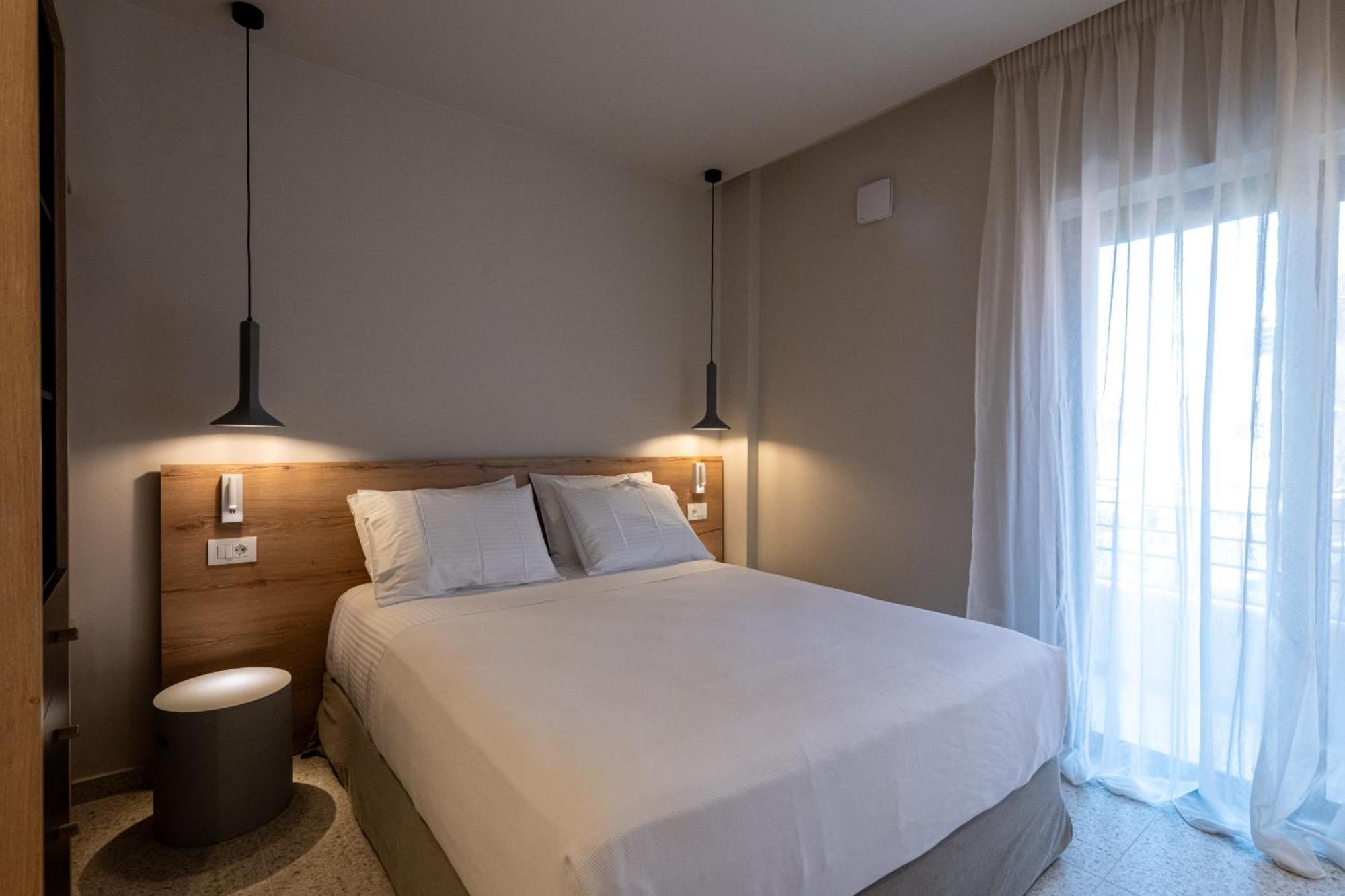 Asklipiou Cube - Kalamata Mediterranean Suites Zewnętrze zdjęcie