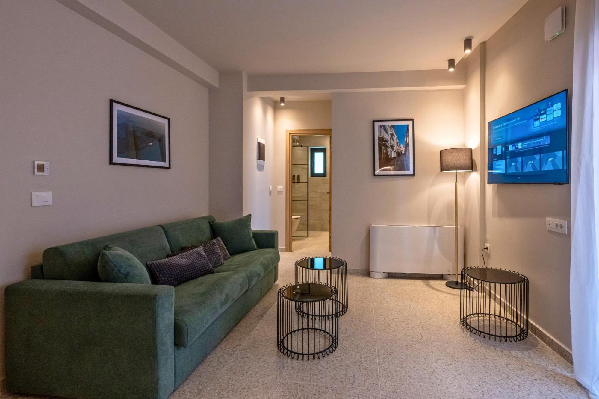 Asklipiou Cube - Kalamata Mediterranean Suites Zewnętrze zdjęcie